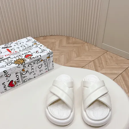 ドルチェ＆ガッバーナ スリッパ