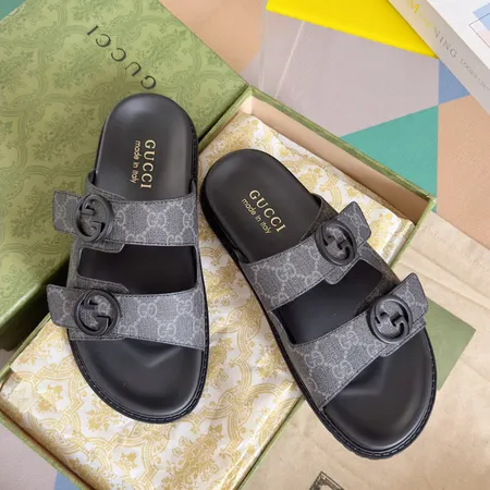 グッチ スリッパ