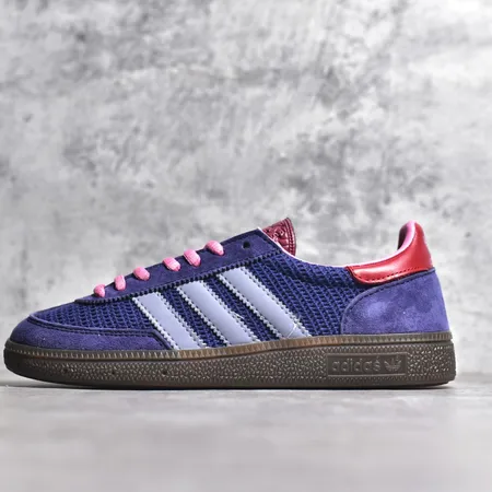 アディダス カジュアルシューズ