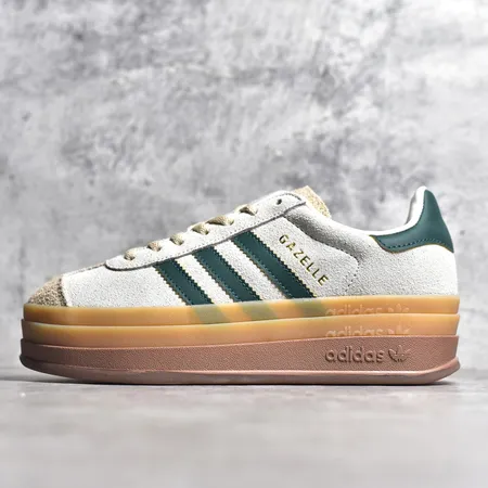 アディダス カジュアルシューズ