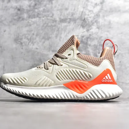 アディダス カジュアルシューズ