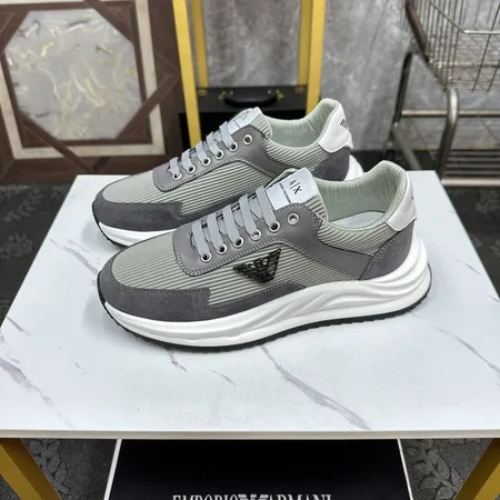 アルマーニ スニーカー