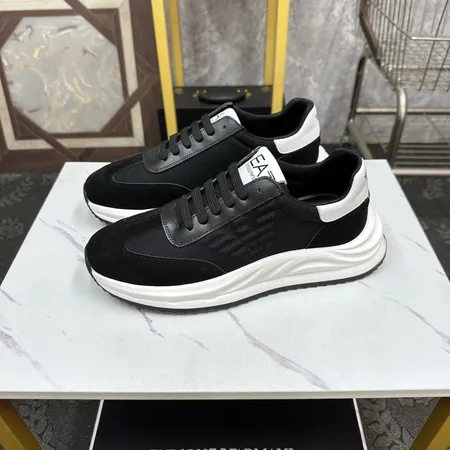 アルマーニ スニーカー