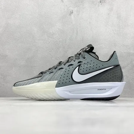 ナイキ スニーカー