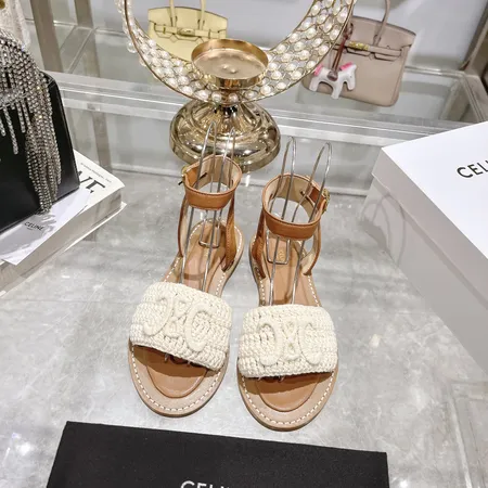 セリーヌ サンダル