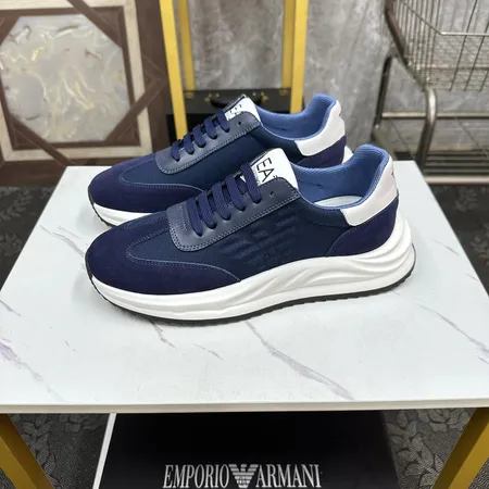 アルマーニ スニーカー