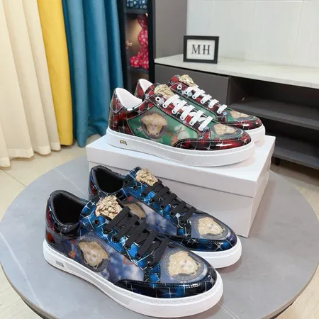 ヴェルサーチ カジュアルシューズ