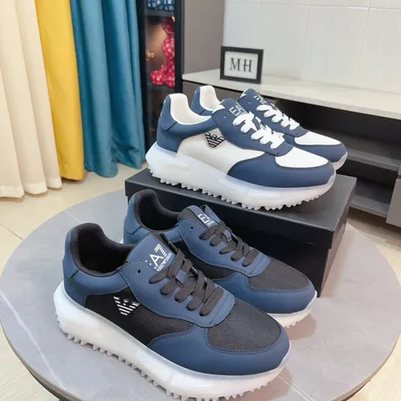 アルマーニ スニーカー