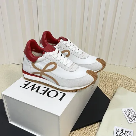 ロエベ カジュアルシューズ