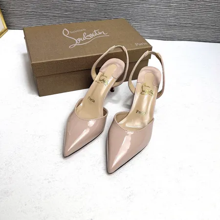 クリスチャン・ルブタン サンダル