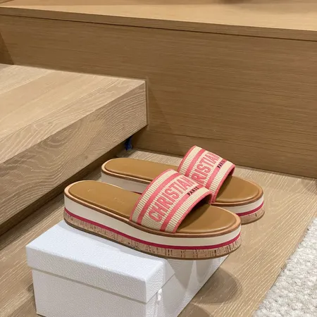 ディオール スリッパ