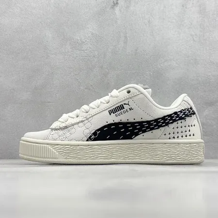 プーマ カジュアルシューズ