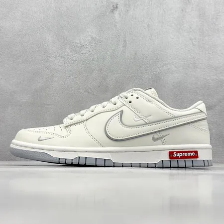 ナイキ カジュアルシューズ