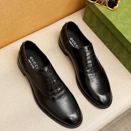 グッチ ビジネスシューズ