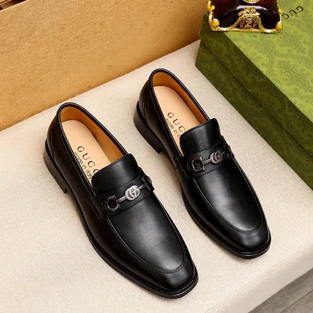グッチ ビジネスシューズ