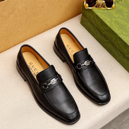 グッチ ビジネスシューズ