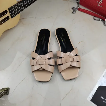 イブサンローラン スリッパ