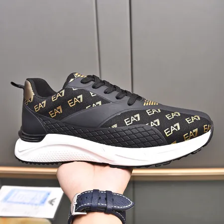 アルマーニ スニーカー