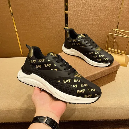 アルマーニ スニーカー