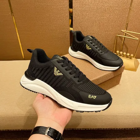 アルマーニ スニーカー