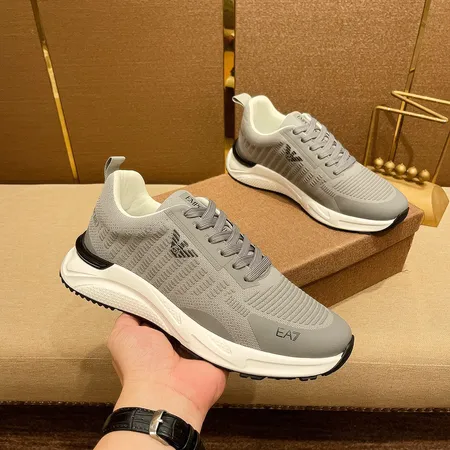 アルマーニ スニーカー