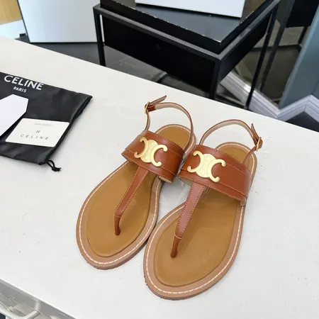 セリーヌ サンダル