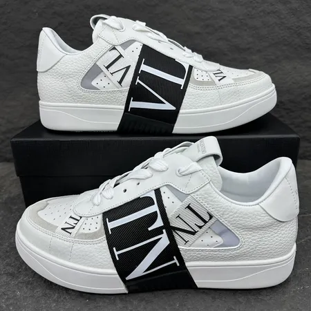 ヴァレンティノ カジュアルシューズ