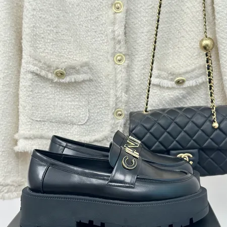 シャネル ビジネスシューズ