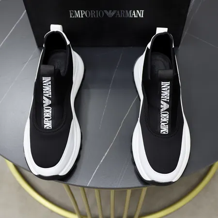アルマーニ スニーカー