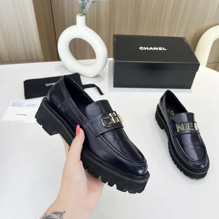 シャネル ビジネスシューズ