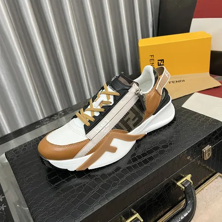 フェンディ スニーカー