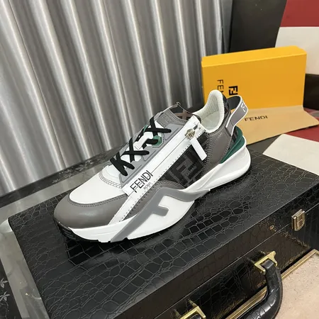 フェンディ スニーカー