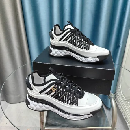 シャネル スニーカー