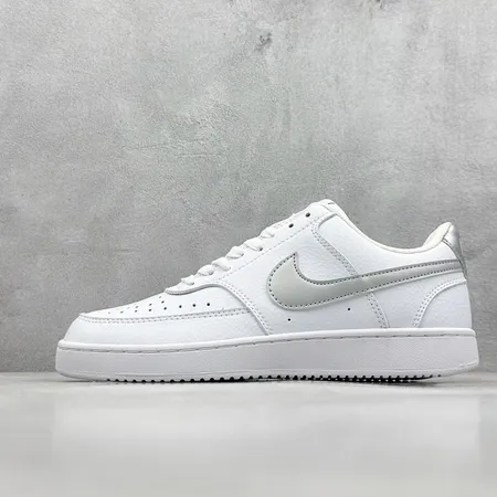 ナイキ カジュアルシューズ