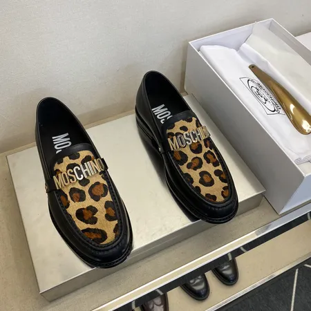 モスキーノ ビジネスシューズ