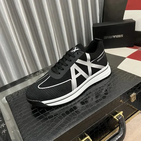 アルマーニ スニーカー