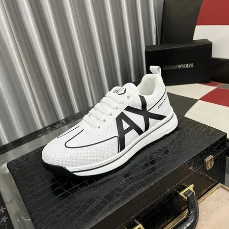 アルマーニ スニーカー
