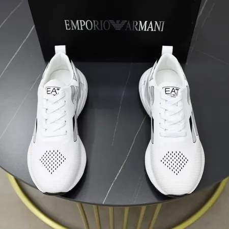 アルマーニ スニーカー