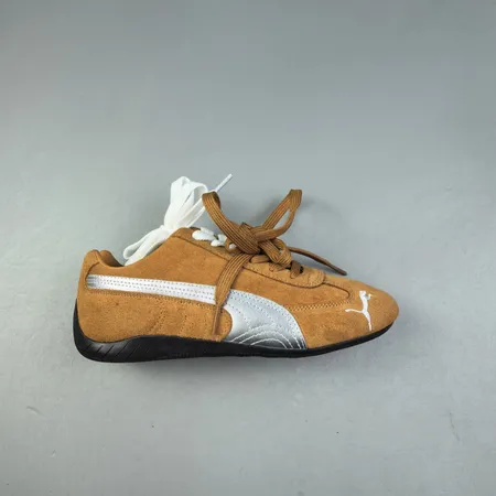 プーマ カジュアルシューズ