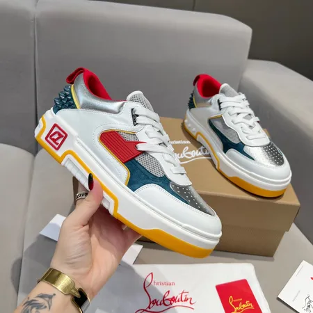 クリスチャン・ルブタン カジュアルシューズ