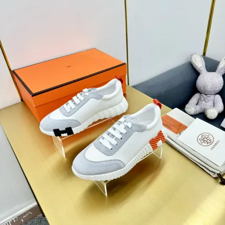 エルメス スニーカー