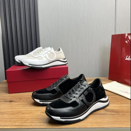 フェラガモ スニーカー