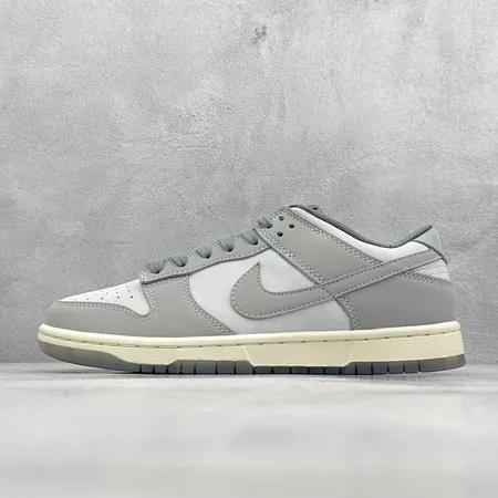 ナイキ カジュアルシューズ