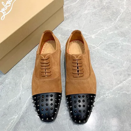 クリスチャン・ルブタン ビジネスシューズ