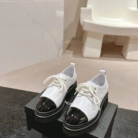 シャネル ビジネスシューズ