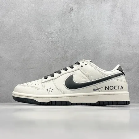 ナイキ カジュアルシューズ