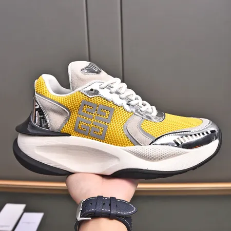 ジバンシィ スニーカー