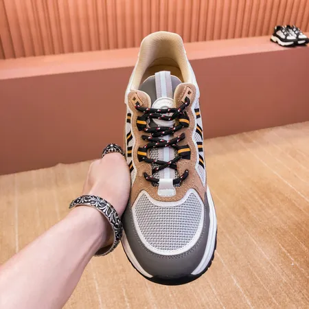 バーバリー ス スニーカー