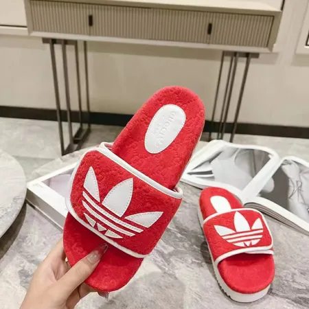 グッチ スリッパ