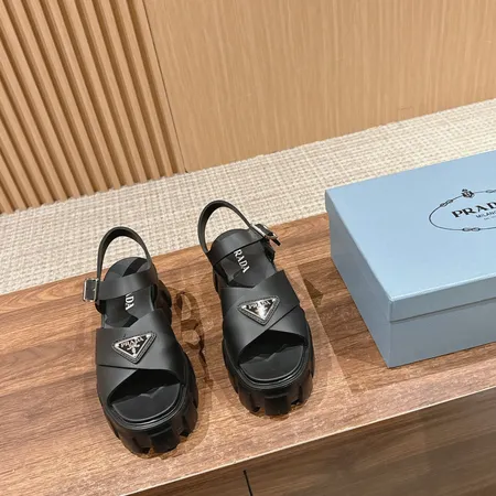 プラダ サンダル